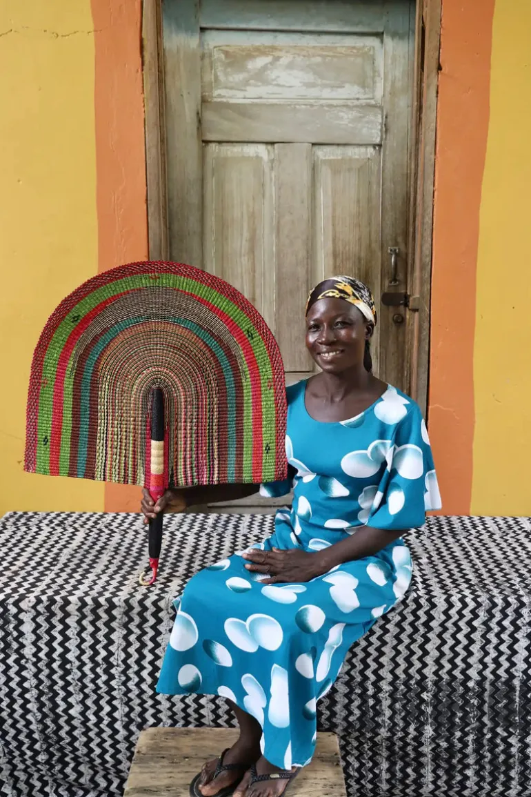 Naba Penga Fan by Azumah Alolibillah