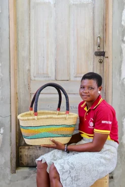 Oval Basket (Medium) by Catherine Mbii
