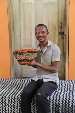 Pakurigo Wave Basket (Tiny) by Benjamin Atiah