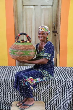 Pot Basket (Medium) by Assibi Abisika