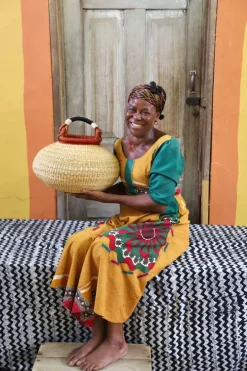Pot Basket (Medium) by Nmabillah Nsohbillah