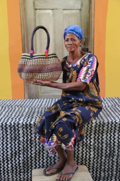 Stay Flow Woven Handbag (Large) by Teni Adabire