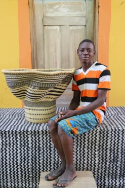 Wave Planter (Art Basket) by Nsohbillah Abisika