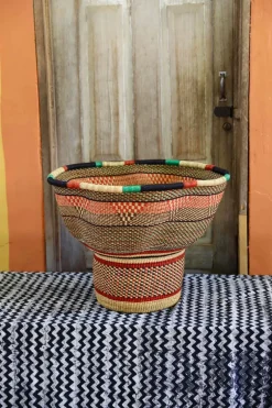 Wave Planter (Art Basket) by Nsohbillah Alagbona