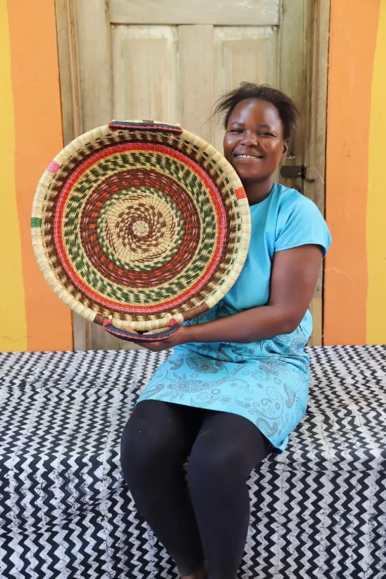 Woven Tray - Single Weave (small) by Abugre Azubire