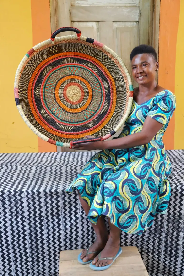 Woven Tray (Large / DOUBLE WEAVE) by Afia Adukbillah